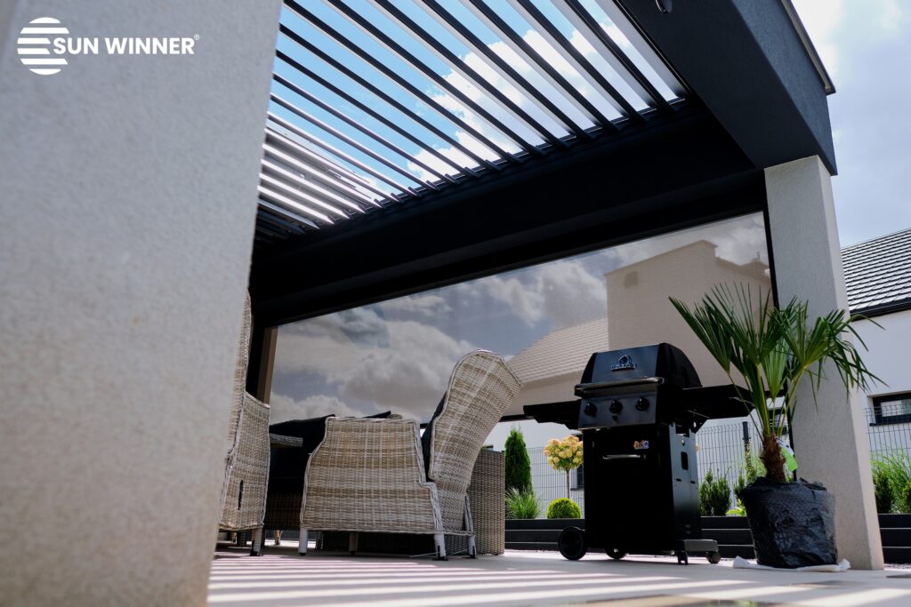 Pergola tarasowa lamelowa WIN CLIMATIC S400 - 248 - LOGO