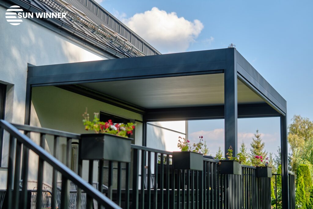 Pergola tarasowa lamelowa WIN CLIMATIC S500 - 05 - LOGO