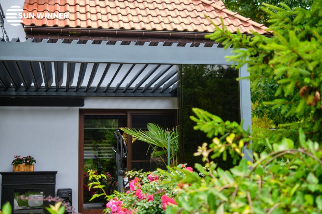 Pergola tarasowa lamelowa WIN CLIMATIC S500 - 124 - LOGO(1)