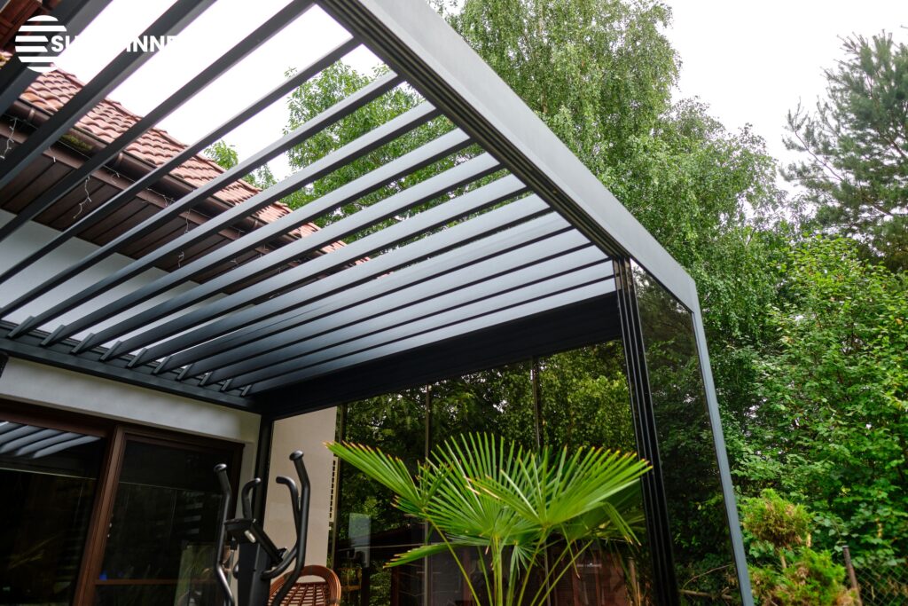 Pergola tarasowa lamelowa WIN CLIMATIC S500 - 83 - LOGO